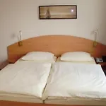 Hotel Royal 3*