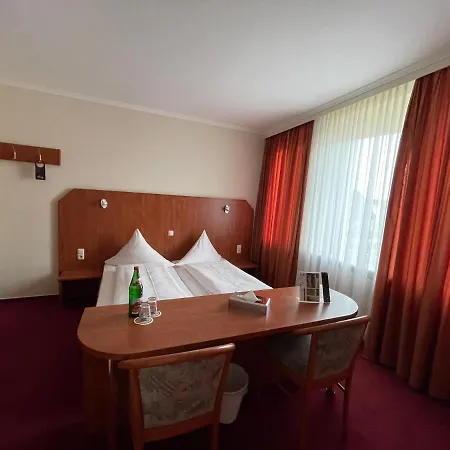 Hotell Royal 3*
