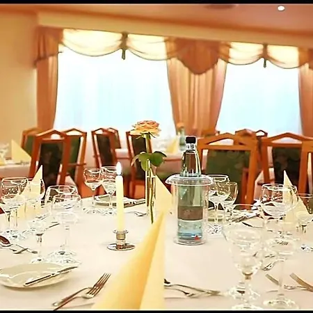 Royal Hotell 3*